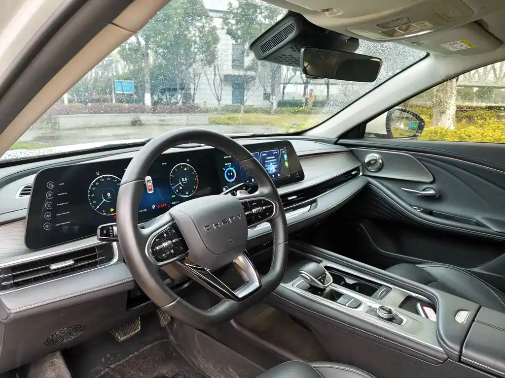 Chery Arrizo 8 фото 8