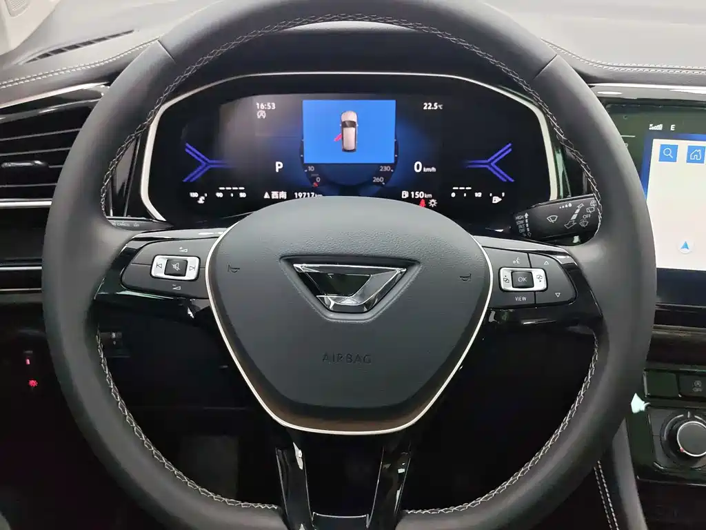 Jetta VS7 фото 12