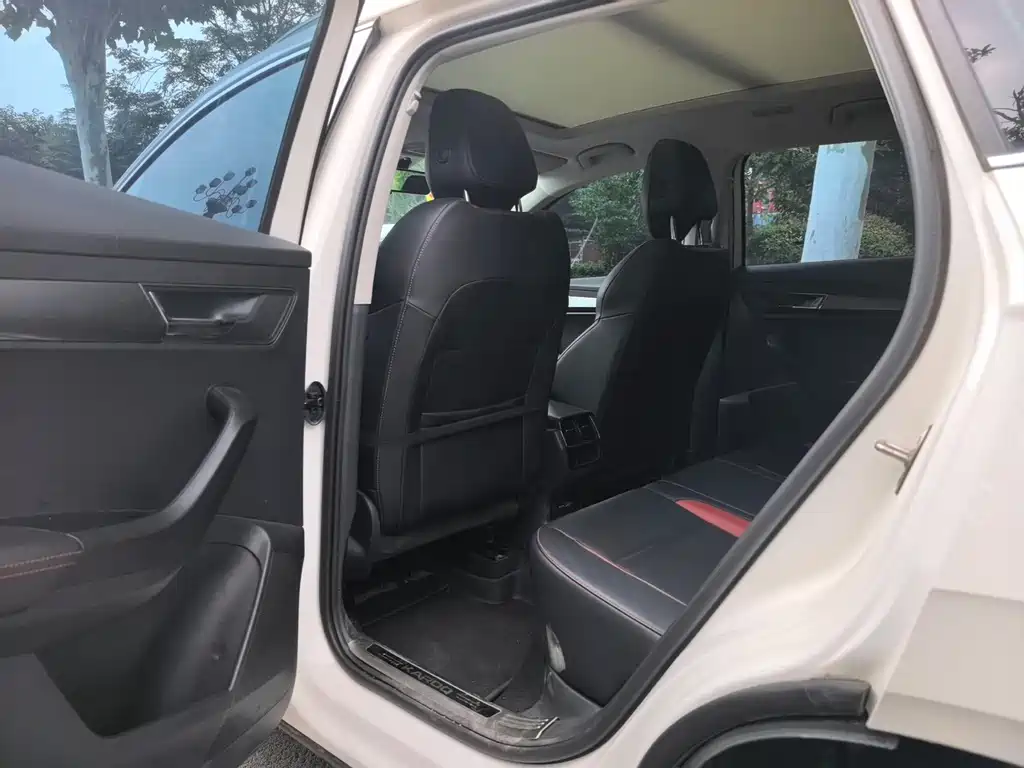 Skoda Karoq фото 6