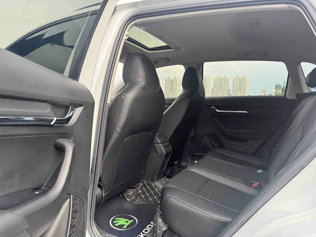 Skoda Kamiq фото 8