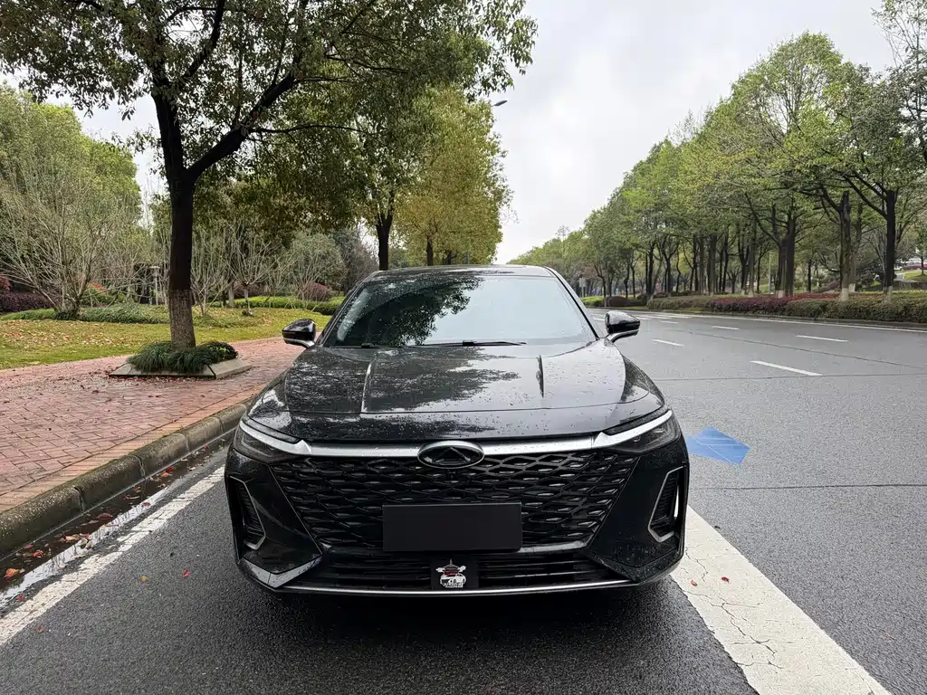 Chery Arrizo 8 фото 2