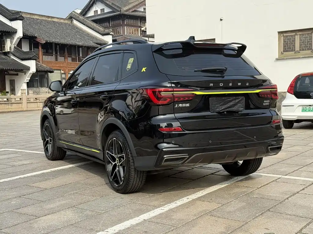 Roewe RX5 фото 5