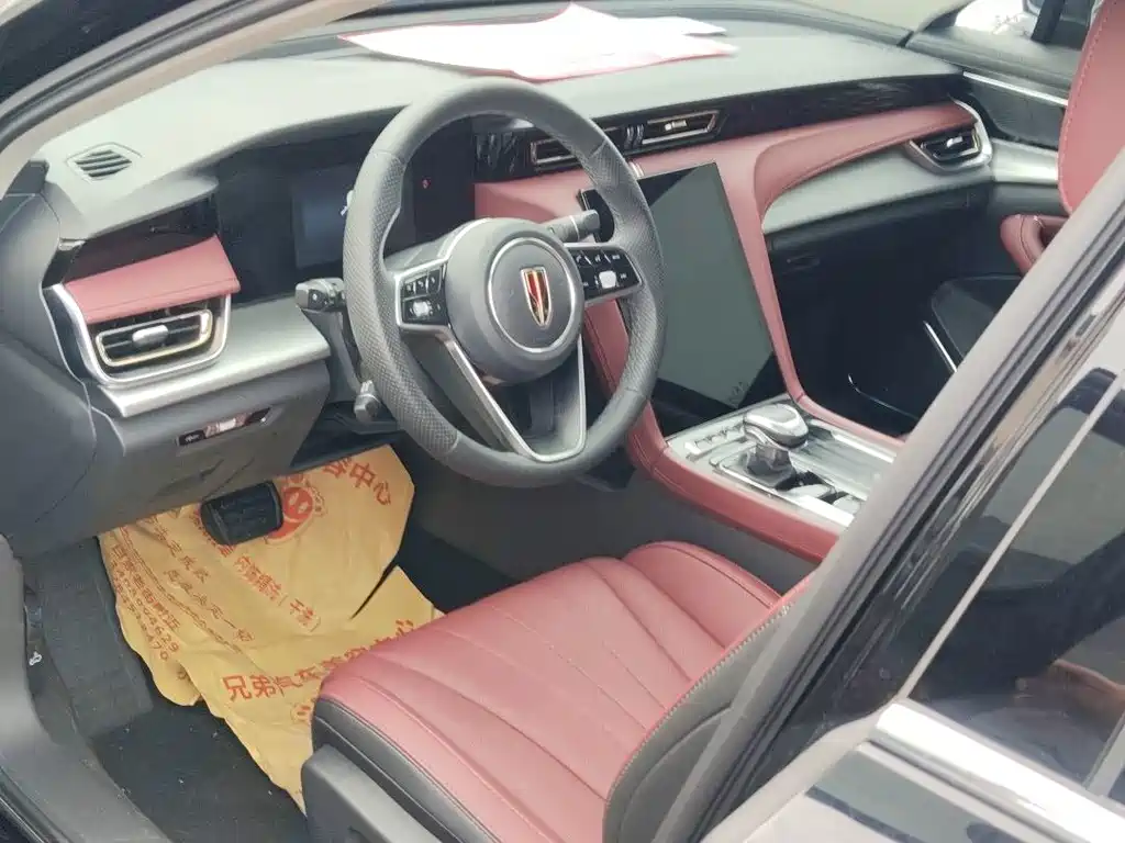 Hongqi H5 фото 6
