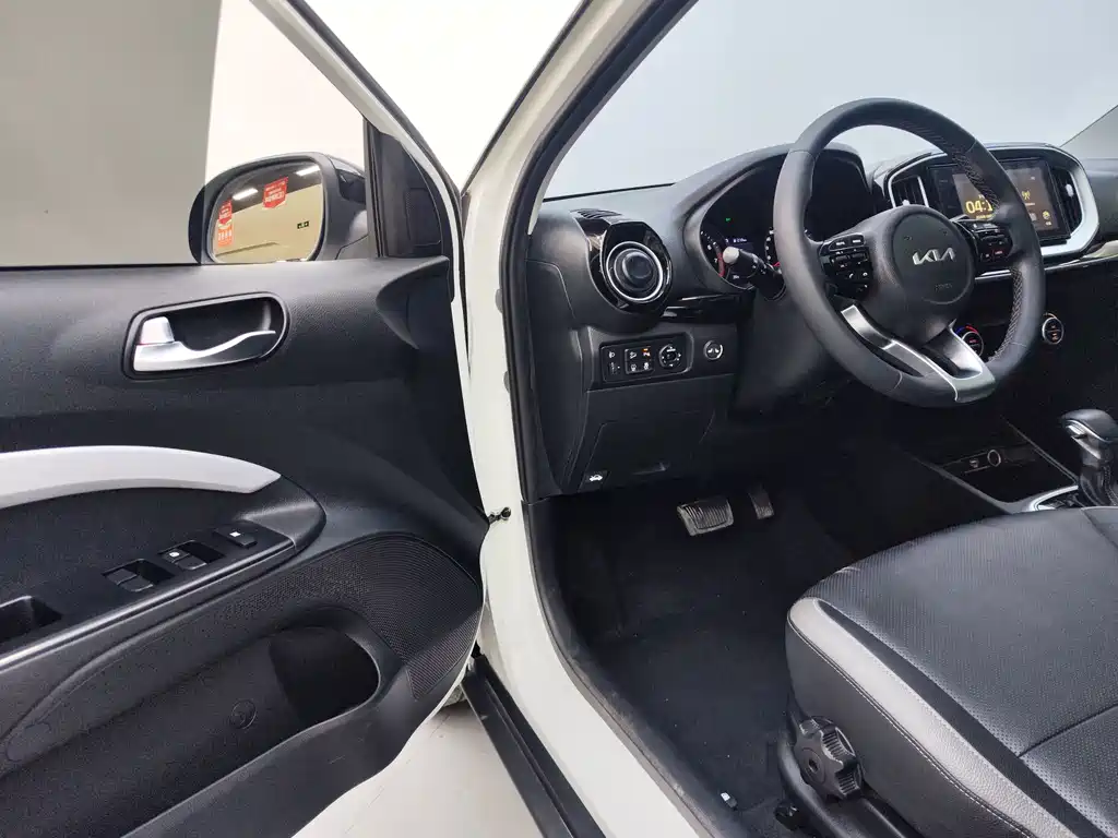 Kia KX1 фото 10