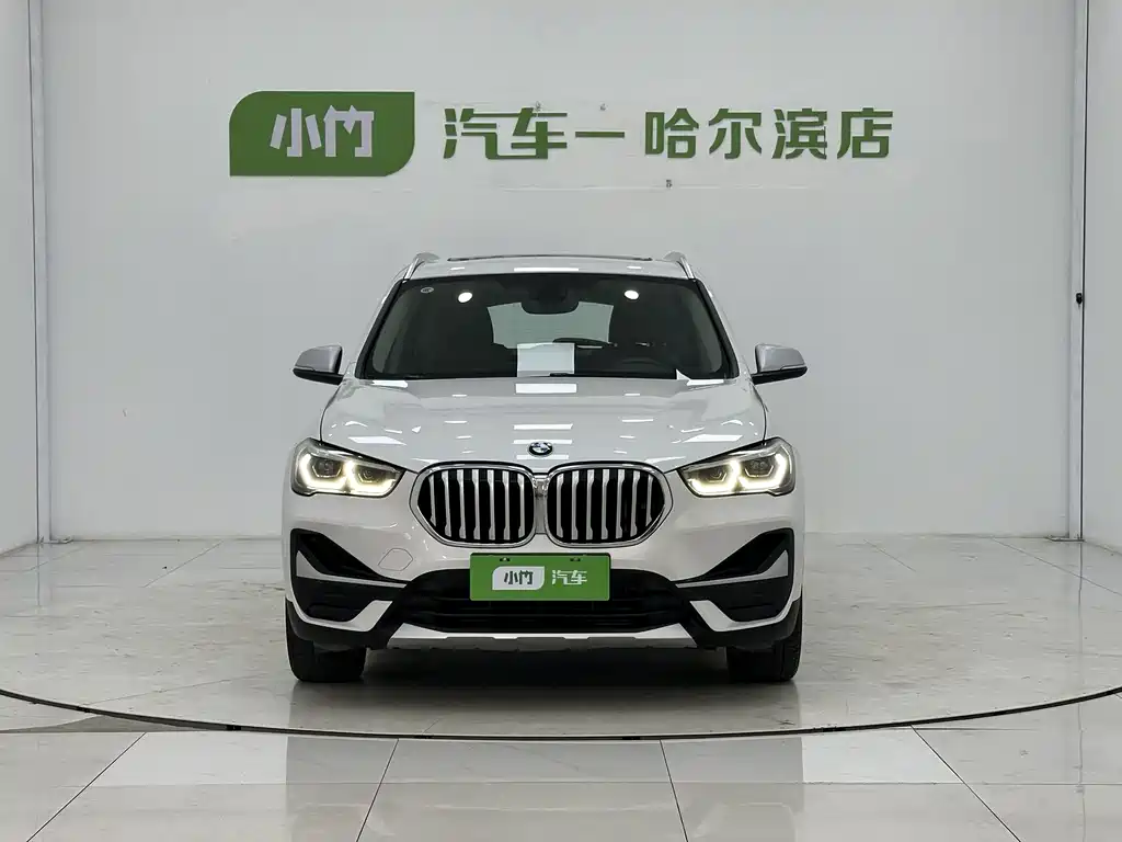 BMW X1 фото 2