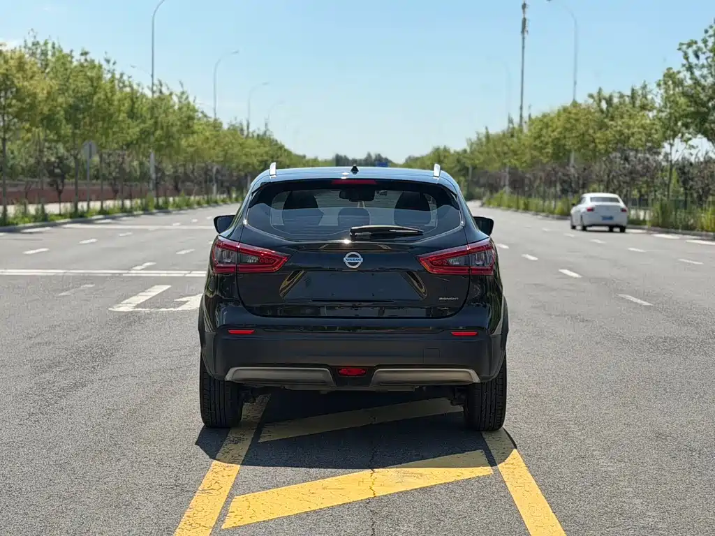 Nissan Qashqai фото 5