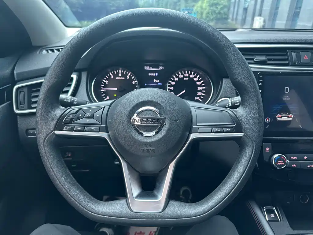Nissan Qashqai фото 6