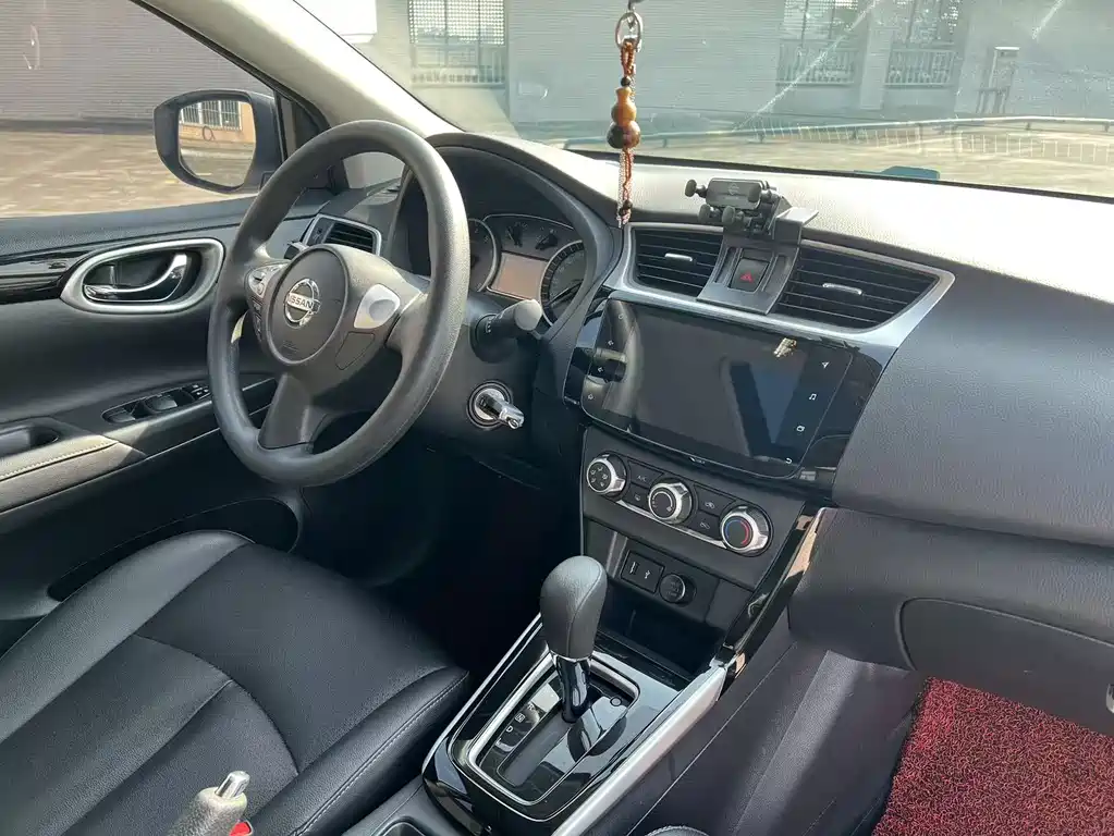 Nissan Sylphy фото 12