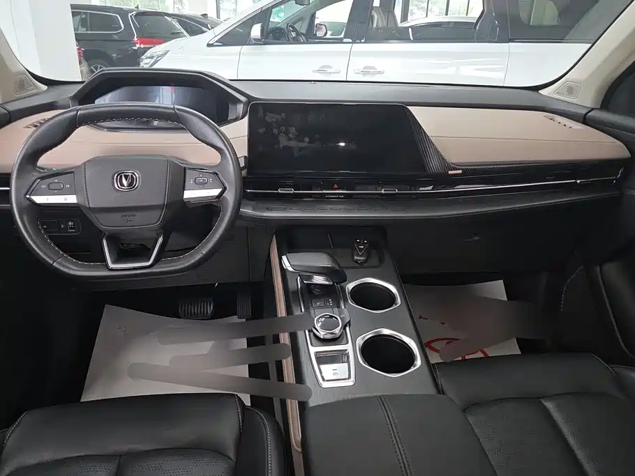 Changan CS55 Plus фото 12