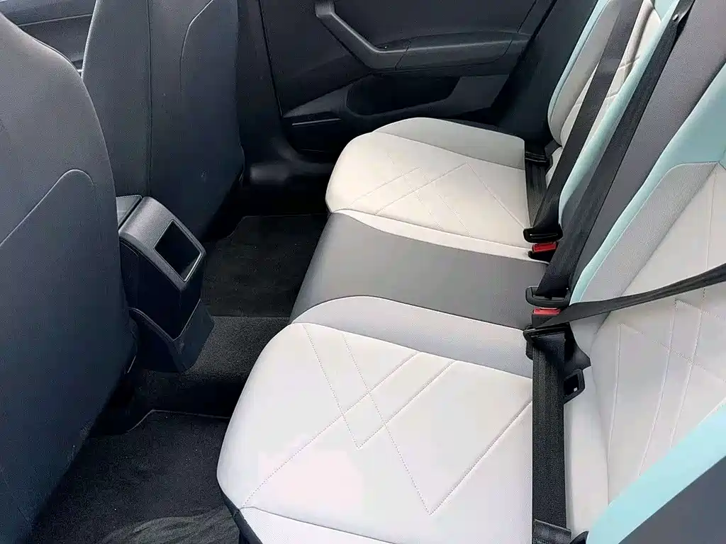Volkswagen Lavida фото 6