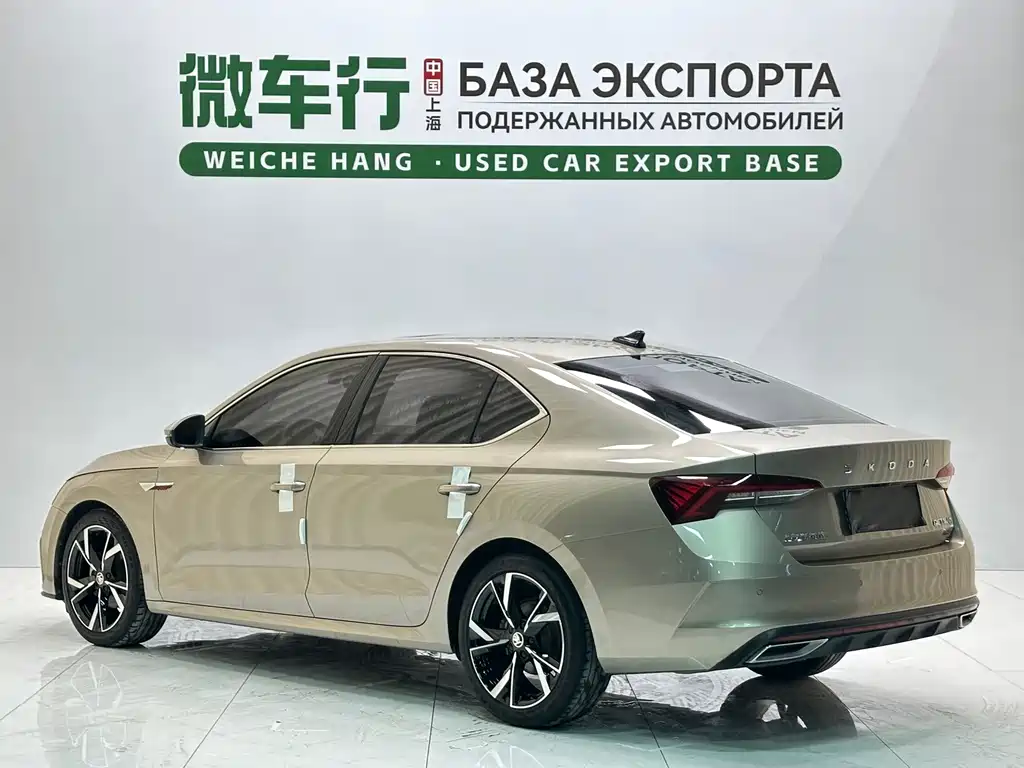 Skoda Octavia фото 6
