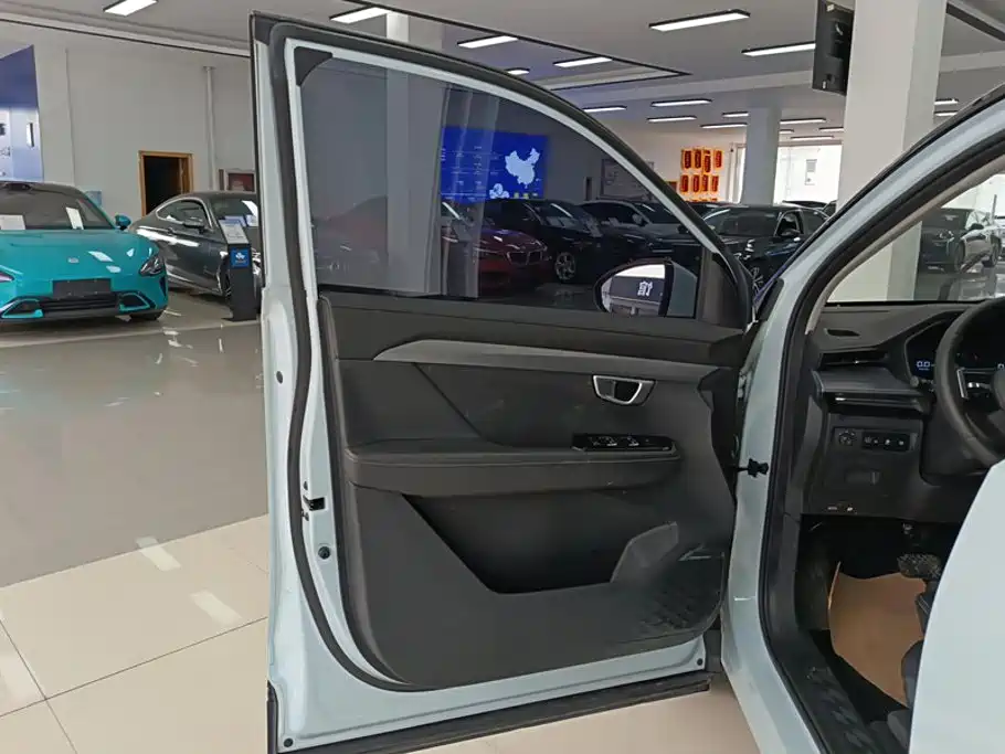 Wuling Wuling Xingchen фото 7