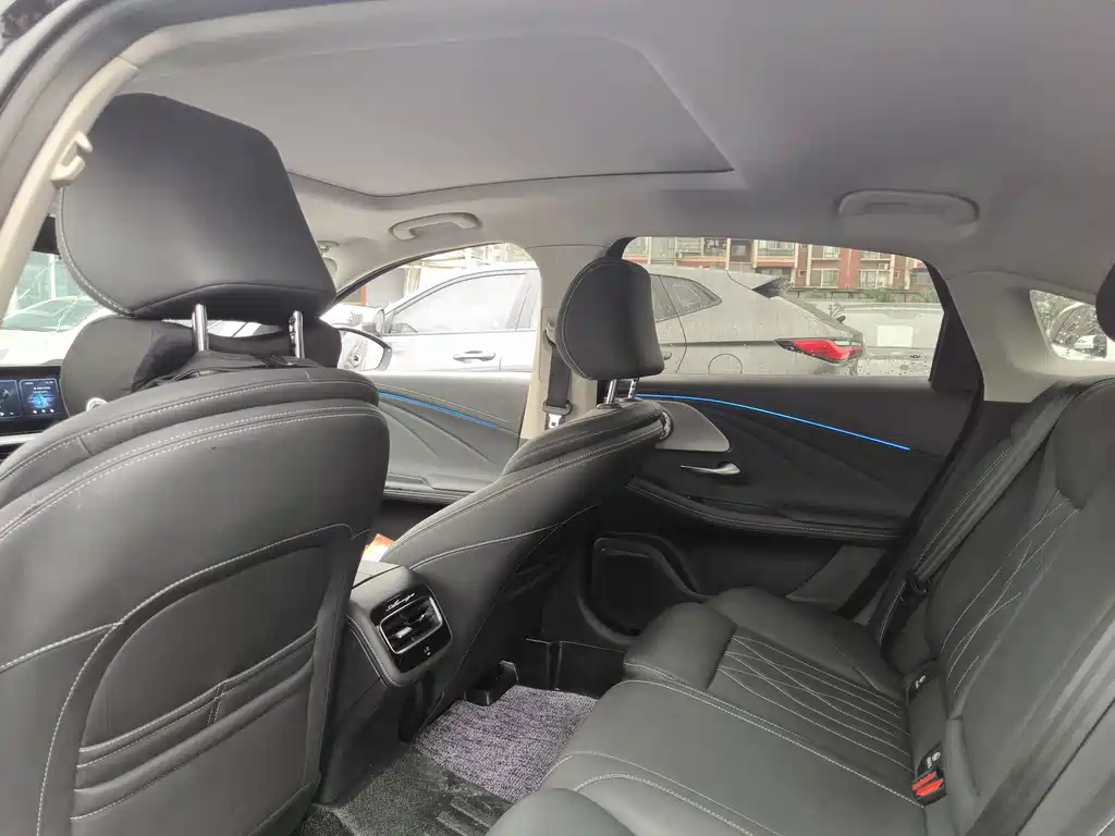 Chery Arrizo 8 фото 6