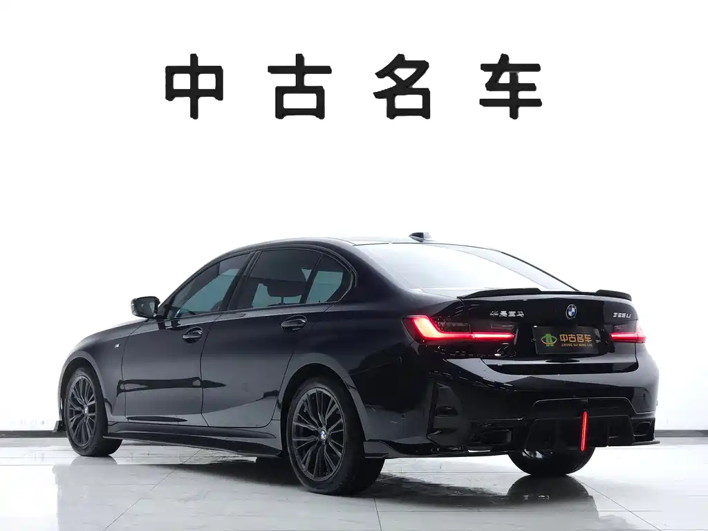 BMW 3 Series фото 4