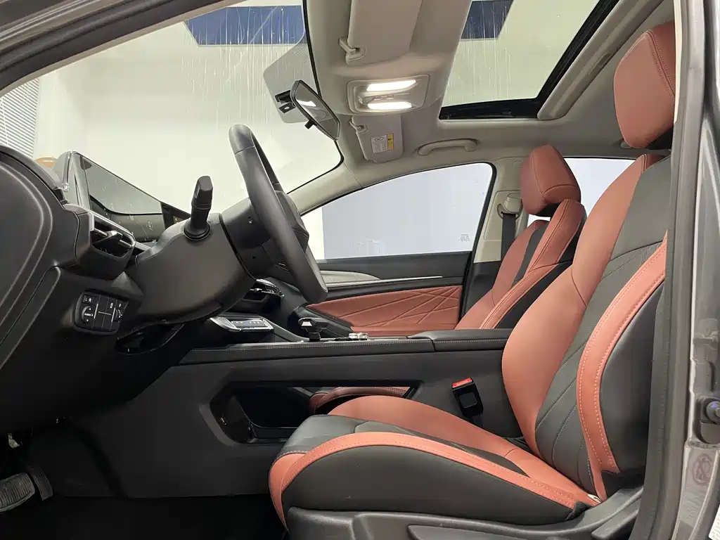 Changan Eado фото 10