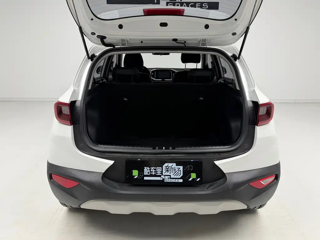 Kia KX1 фото 10