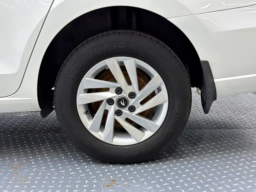 Jetta VA3 фото 11