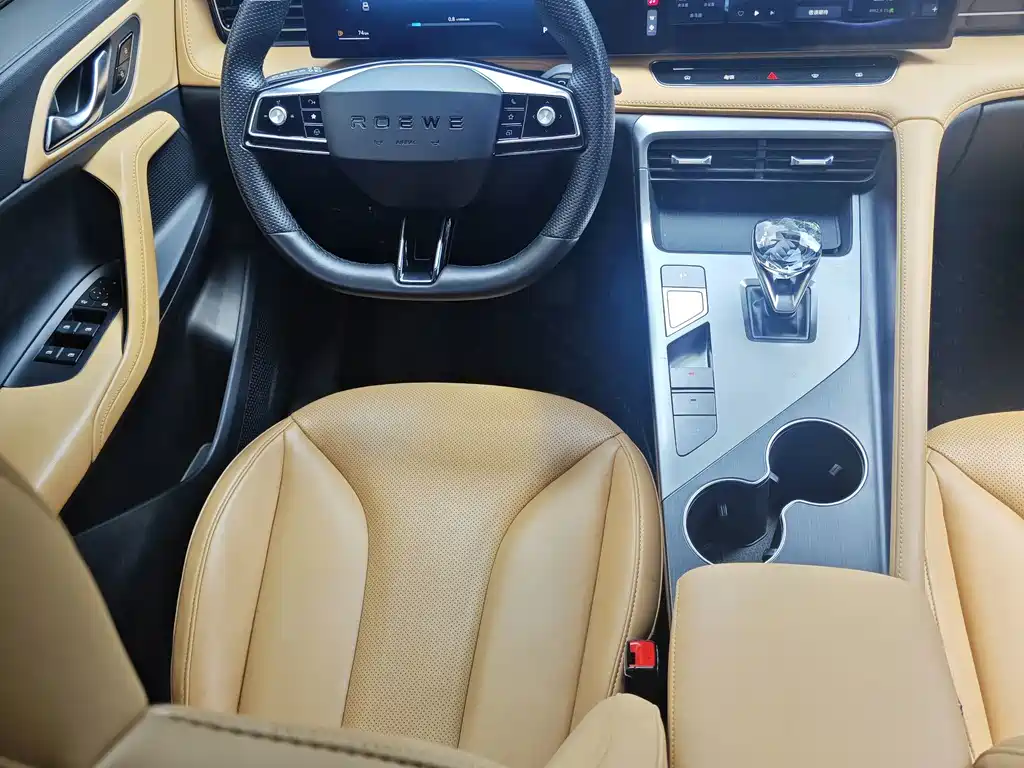 Roewe RX5 фото 7