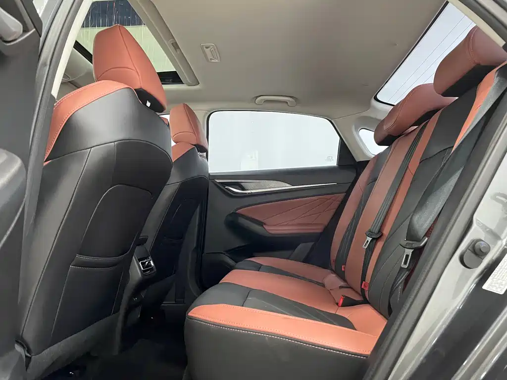 Changan Eado фото 11