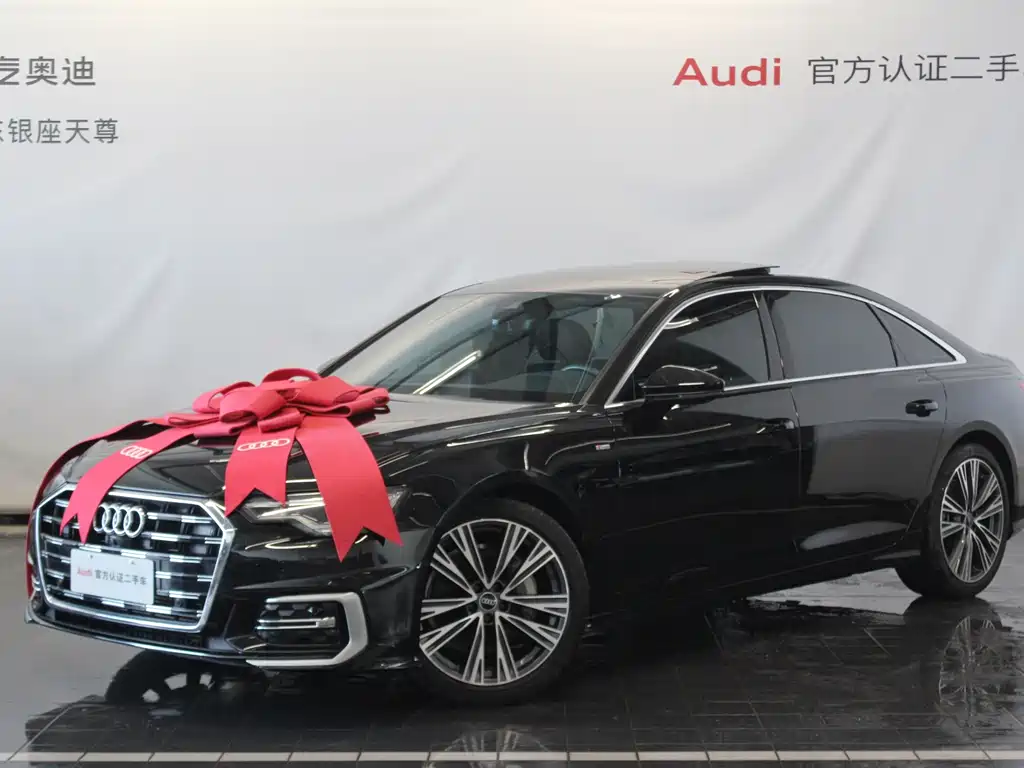Audi A6L фото 3