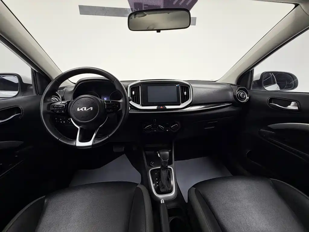 Kia KX1 фото 12