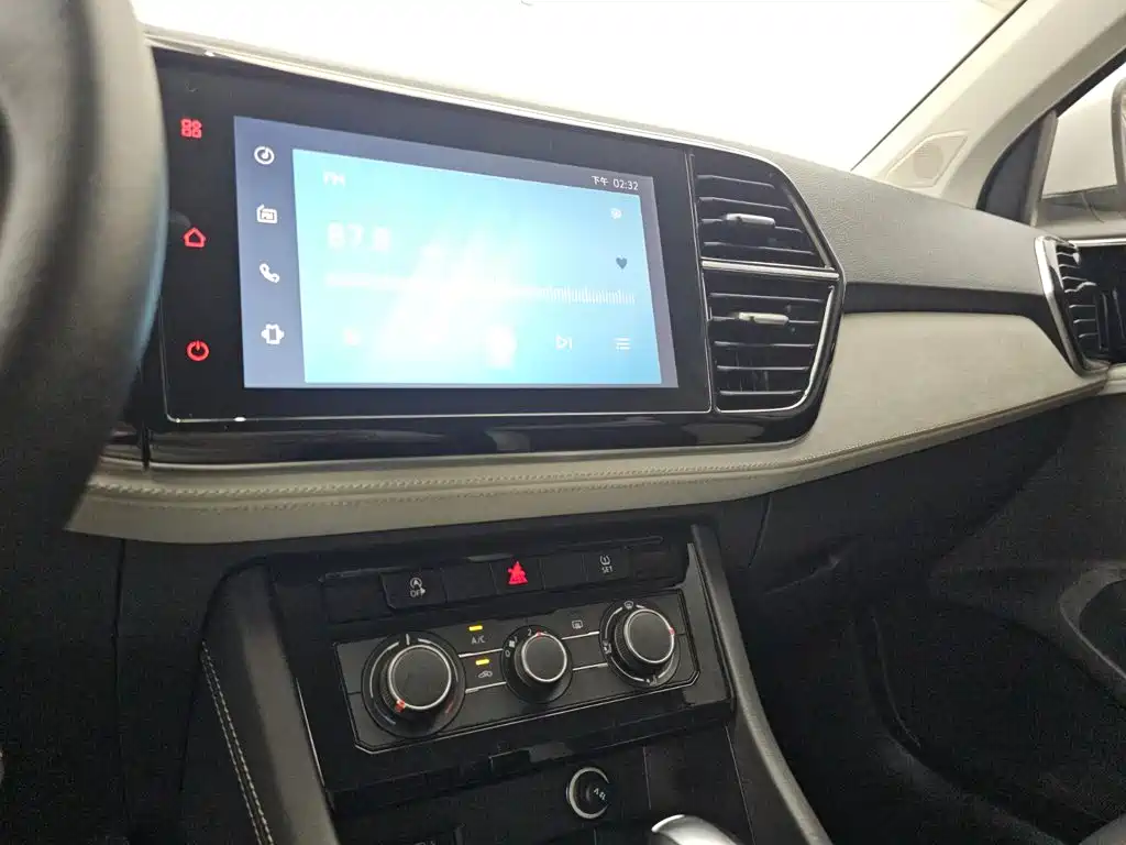 Jetta VS5 фото 9