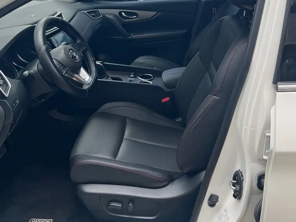 Nissan Qashqai фото 9