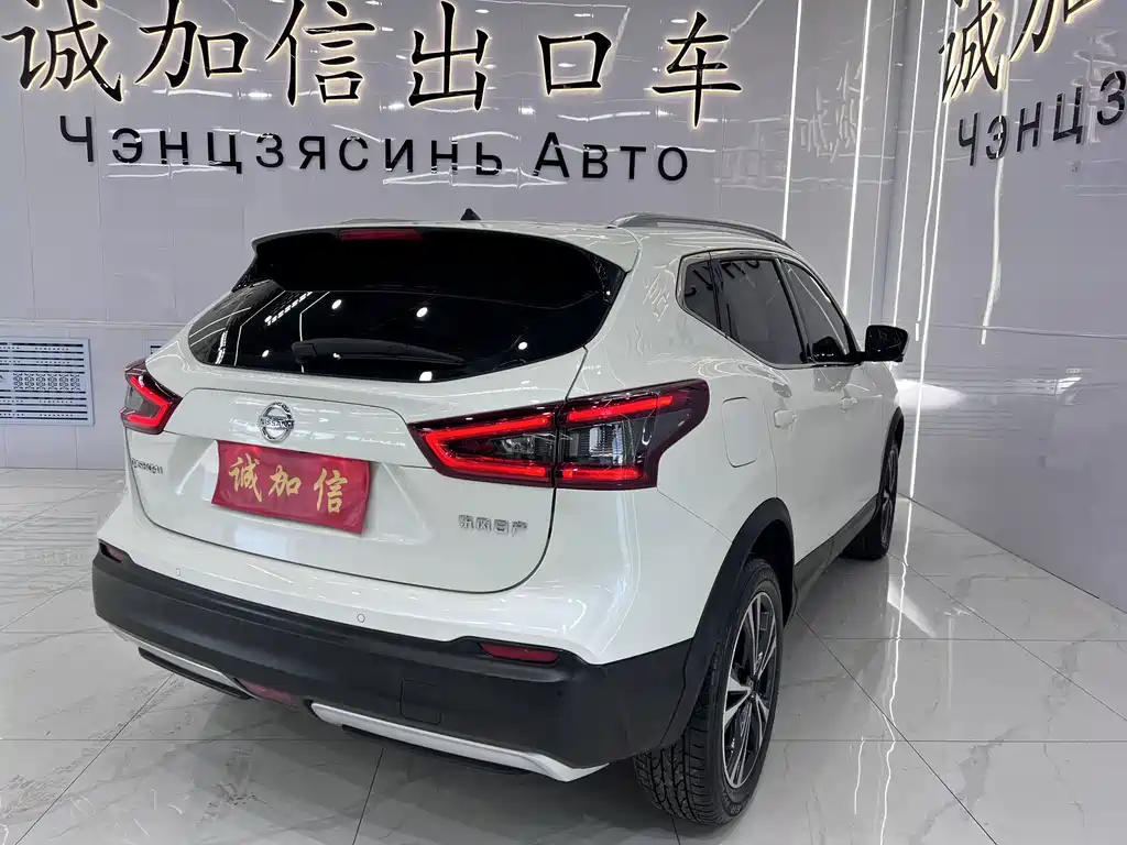 Nissan Qashqai фото 6