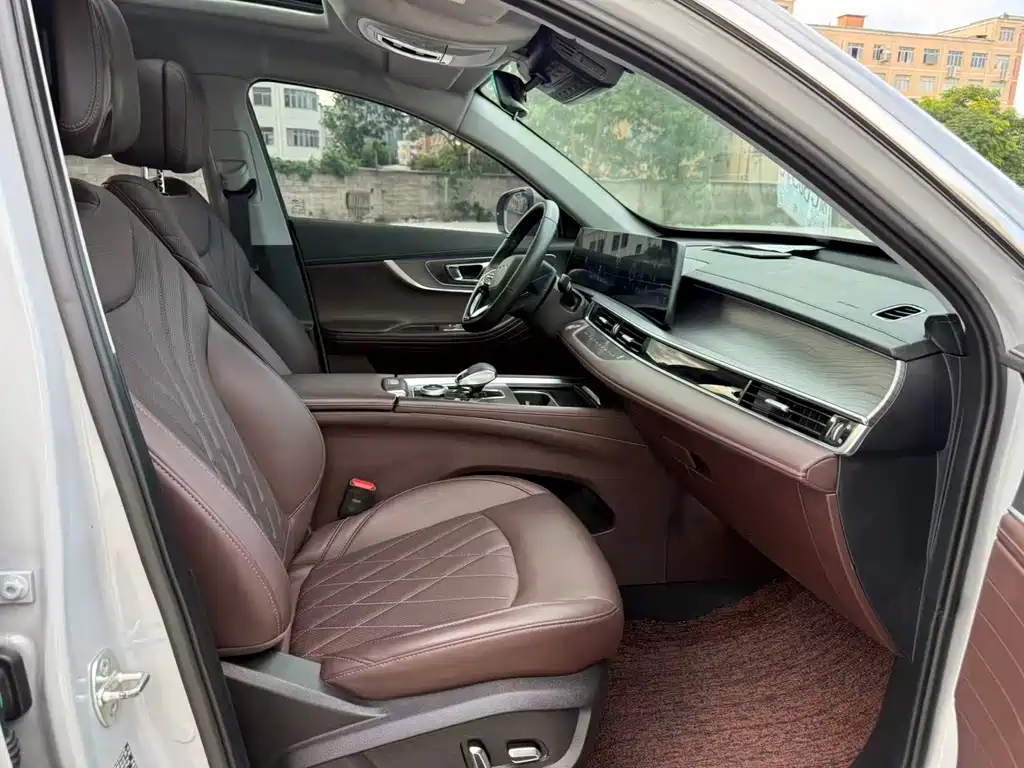Chery Tiggo 8 PRO фото 9