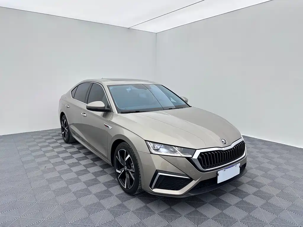 Skoda Octavia фото 3