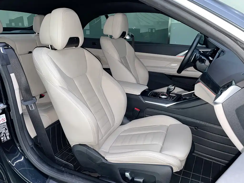 BMW 4 Series фото 11