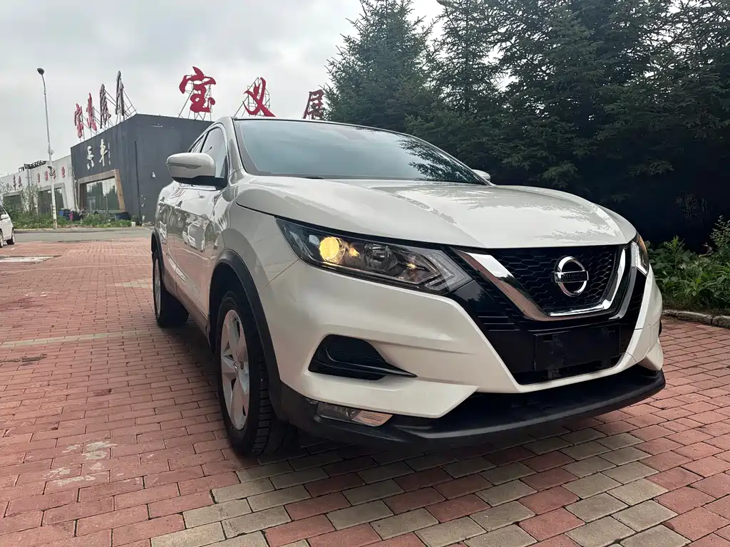 Nissan Qashqai фото 3