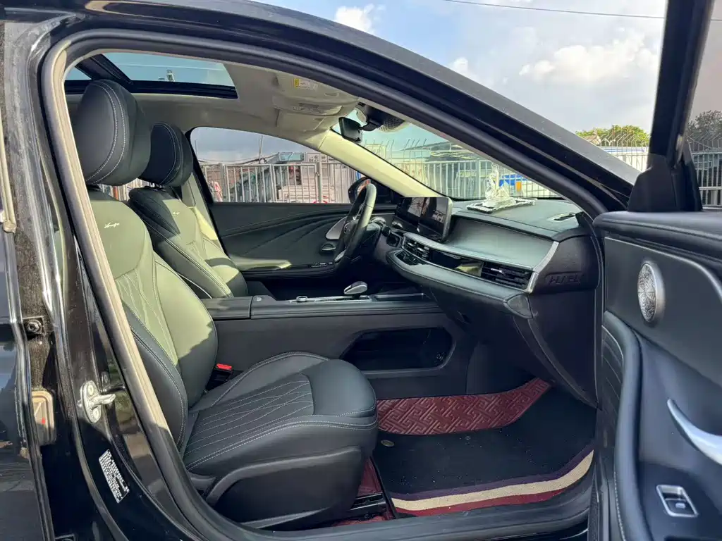 Chery Arrizo 8 фото 8