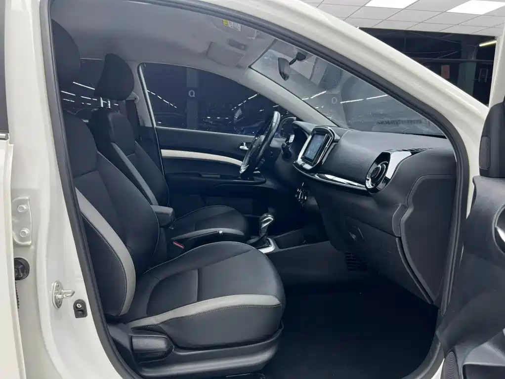 Kia KX1 фото 10