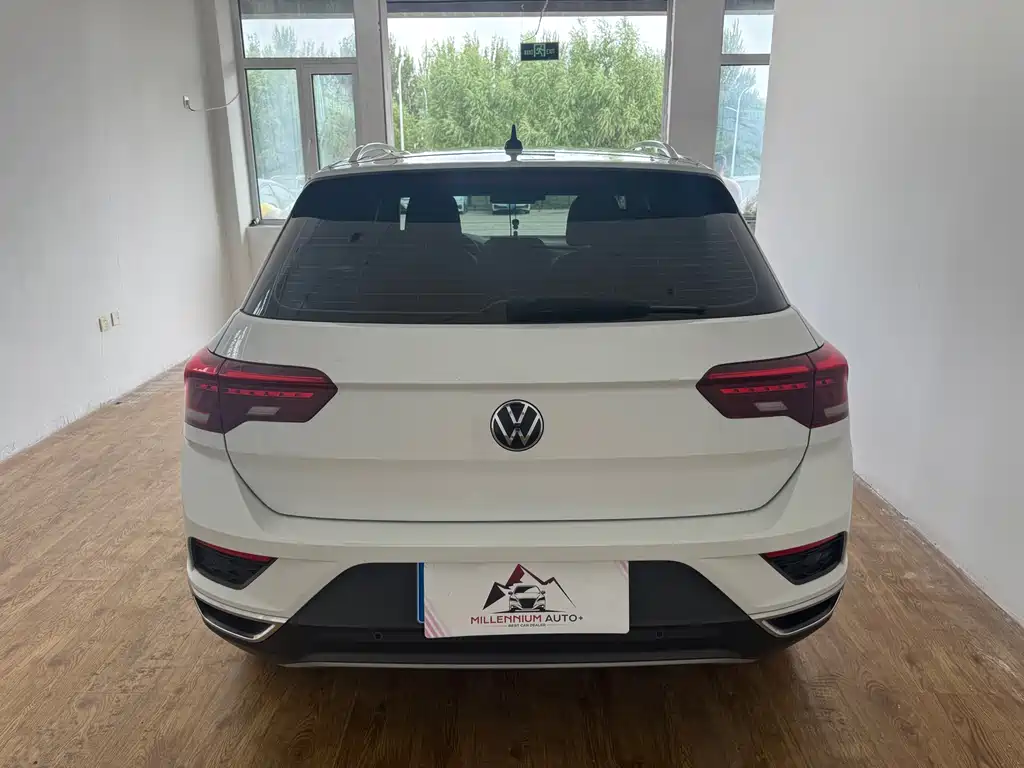 Volkswagen T-ROCTange фото 12