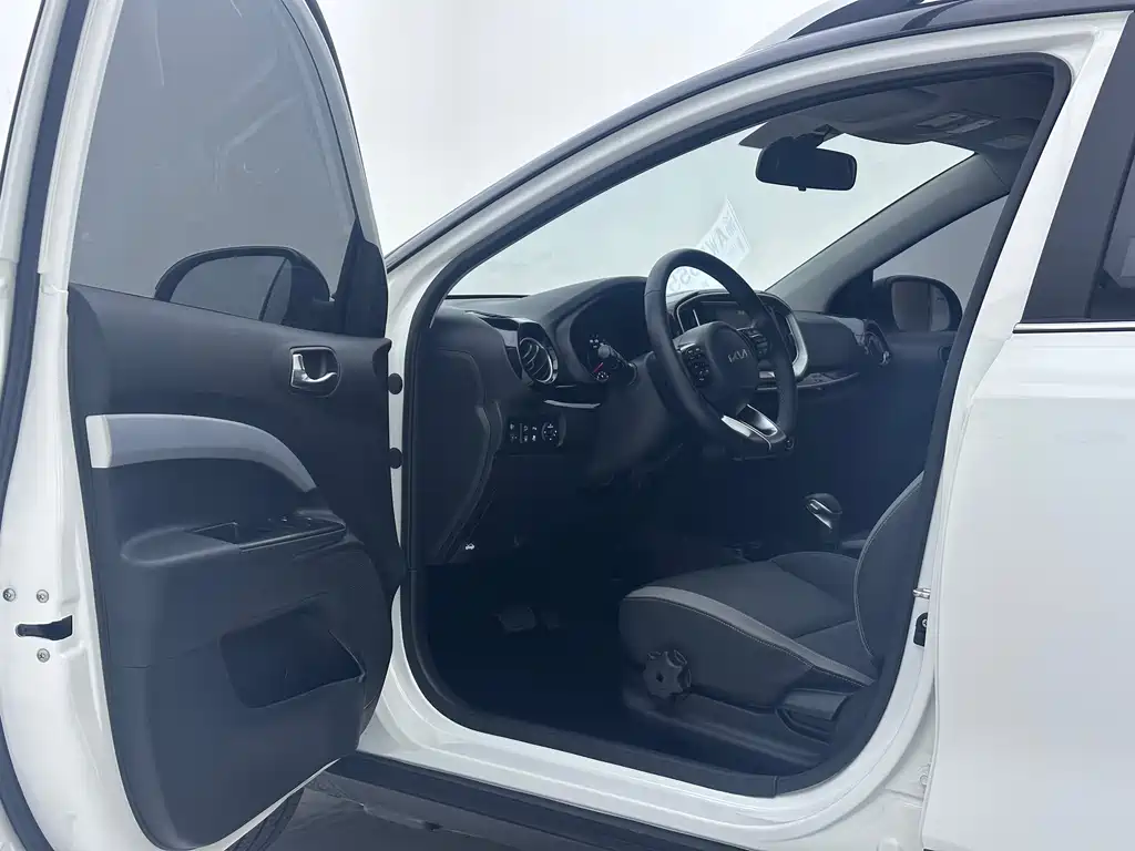 Kia KX1 фото 11