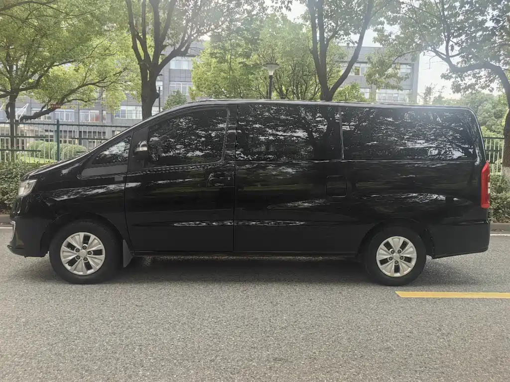 JAC Refine Refine M3 фото 3