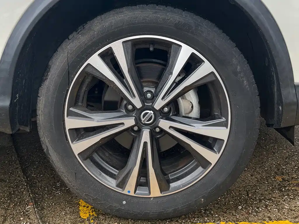 Nissan Qashqai фото 7