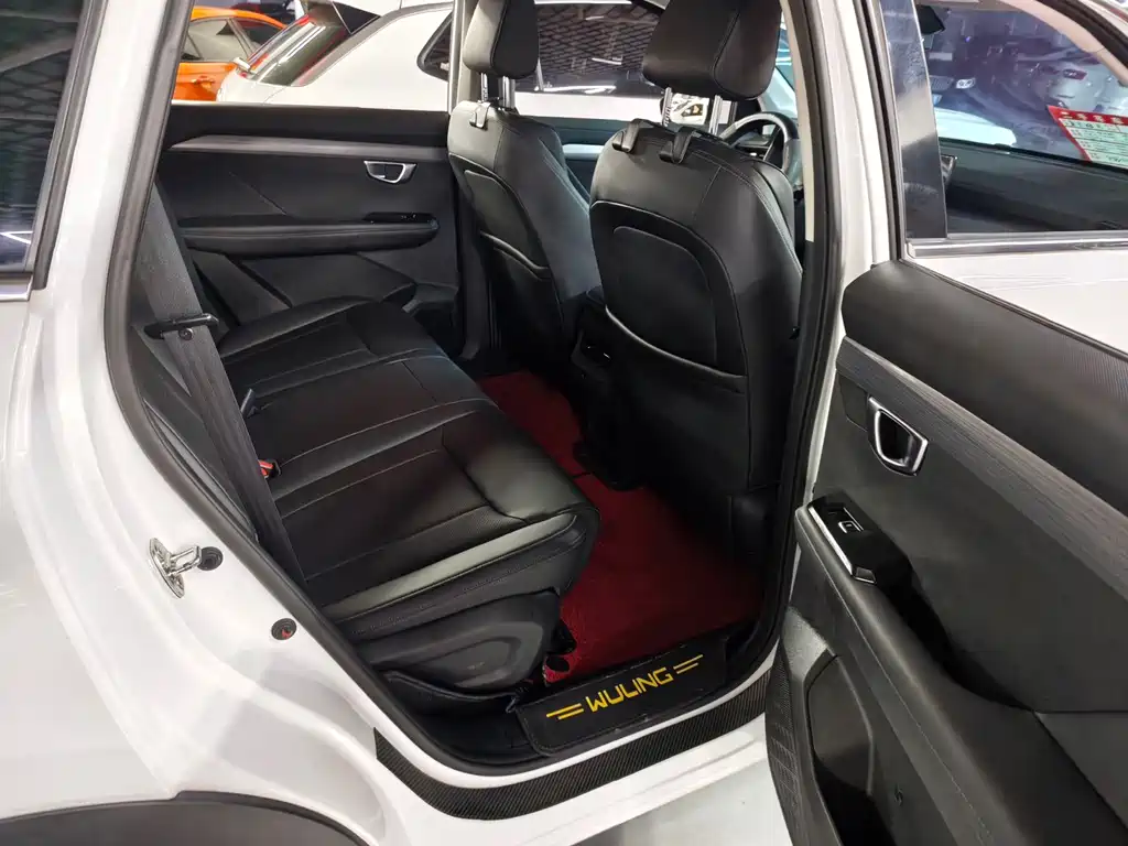 Wuling Wuling Xingchen фото 9
