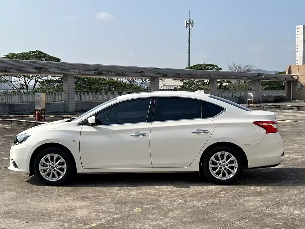 Nissan Sylphy фото 8