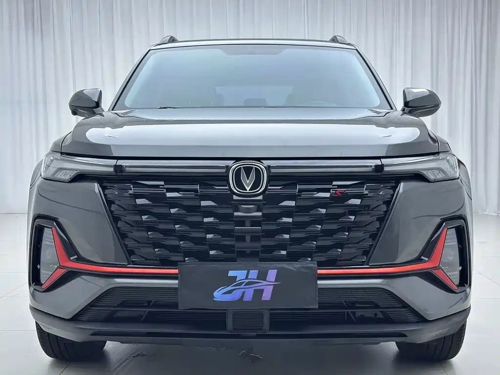 Changan CS35 Plus фото 2