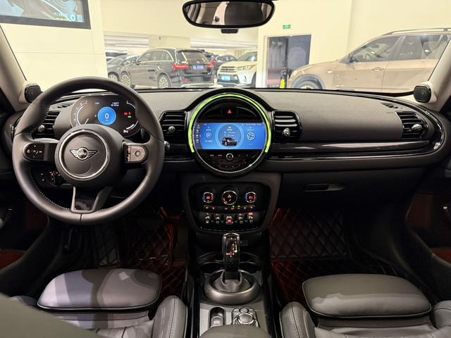 MINI Clubman Refreshed 1.5T фото 2