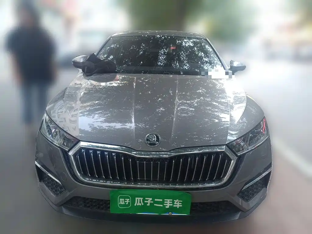 Skoda Octavia фото 2