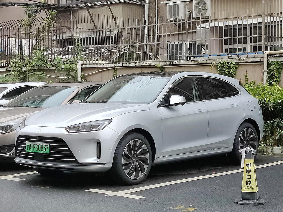 AITO M5