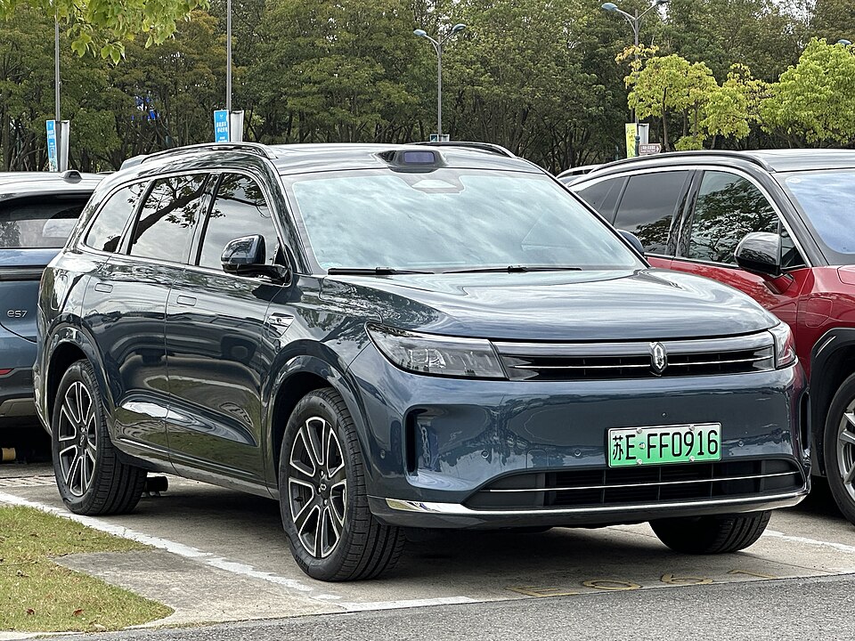 AITO M7