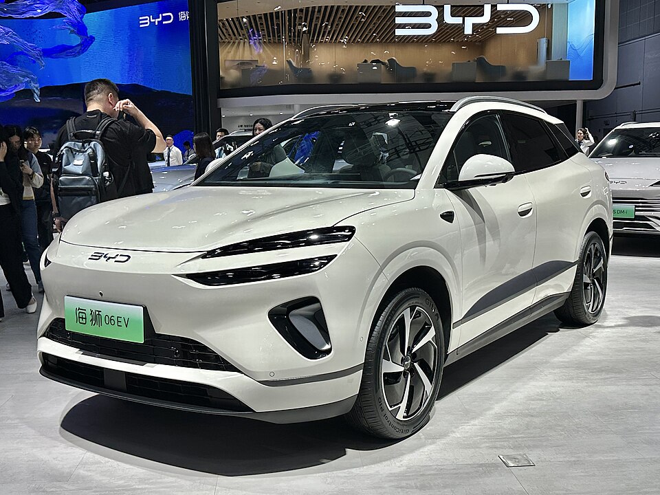 BYD Sealion 06