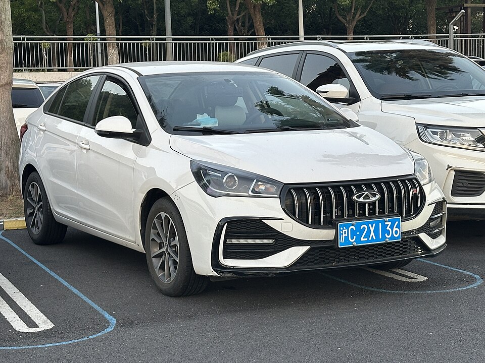 Chery Arrizo 5