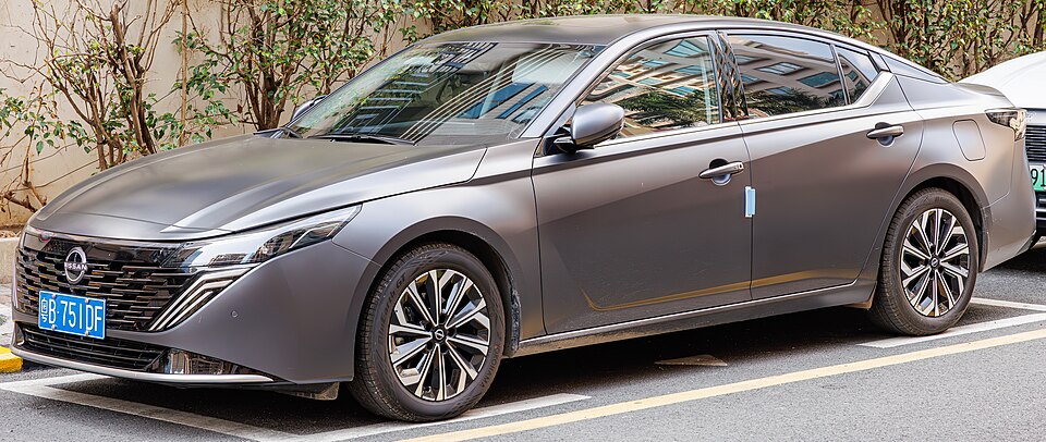 Nissan Teana